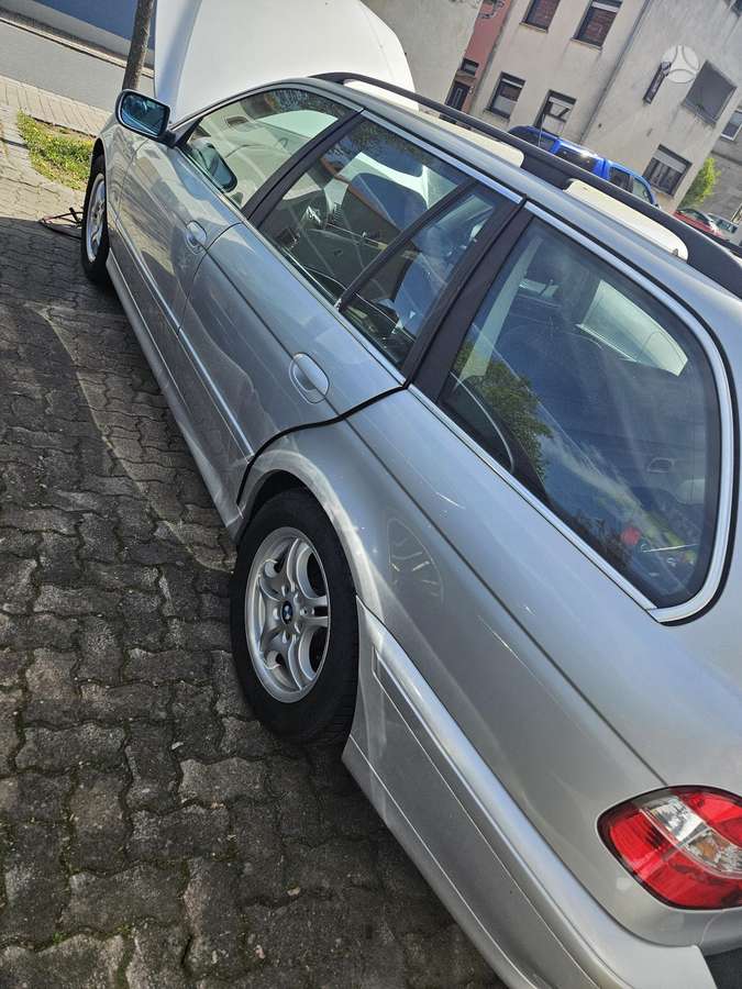 BMW 525, 2.5 l., Универсал
