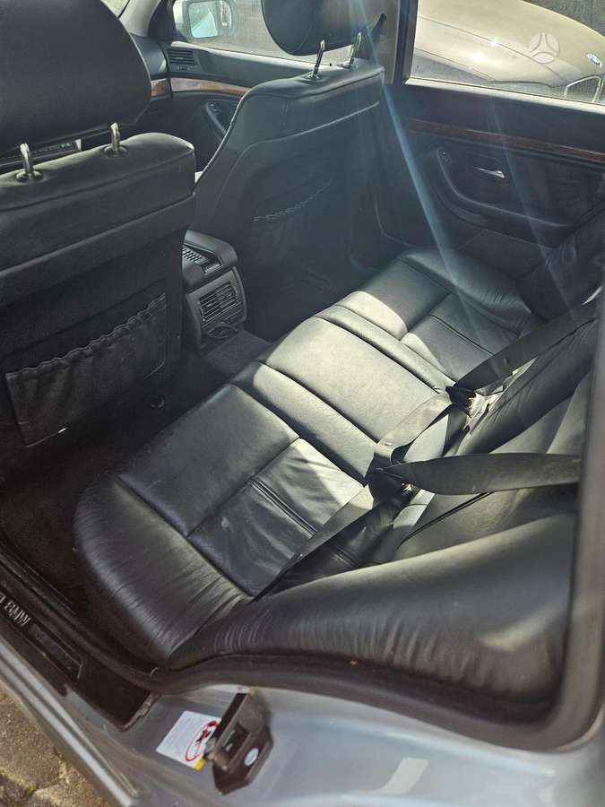 BMW 525, 2.5 l., Универсал