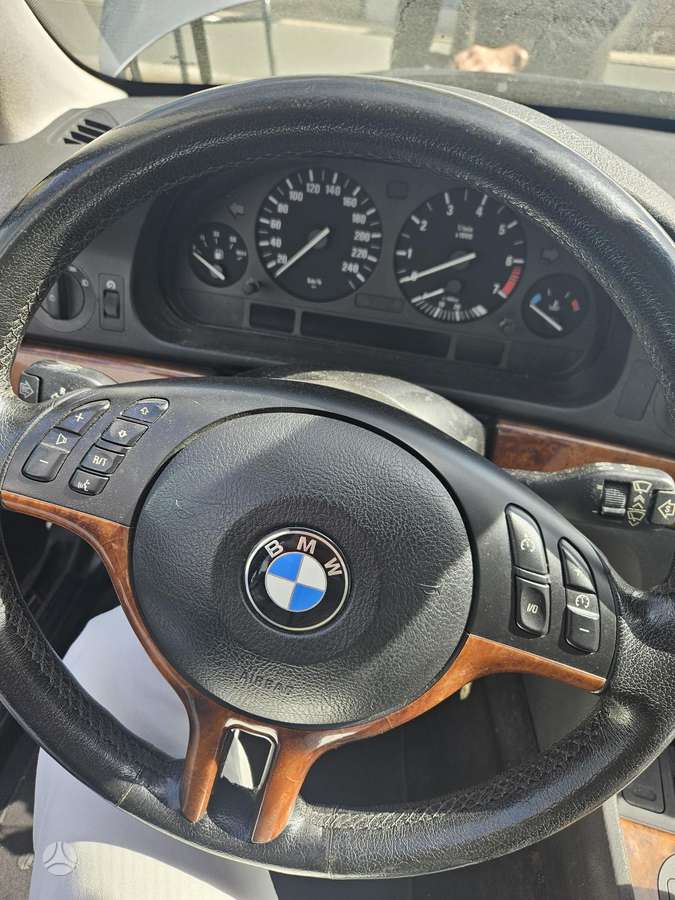 BMW 525, 2.5 l., Универсал