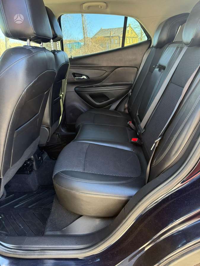 Buick Encore, 1.4 l., off-road / crossover