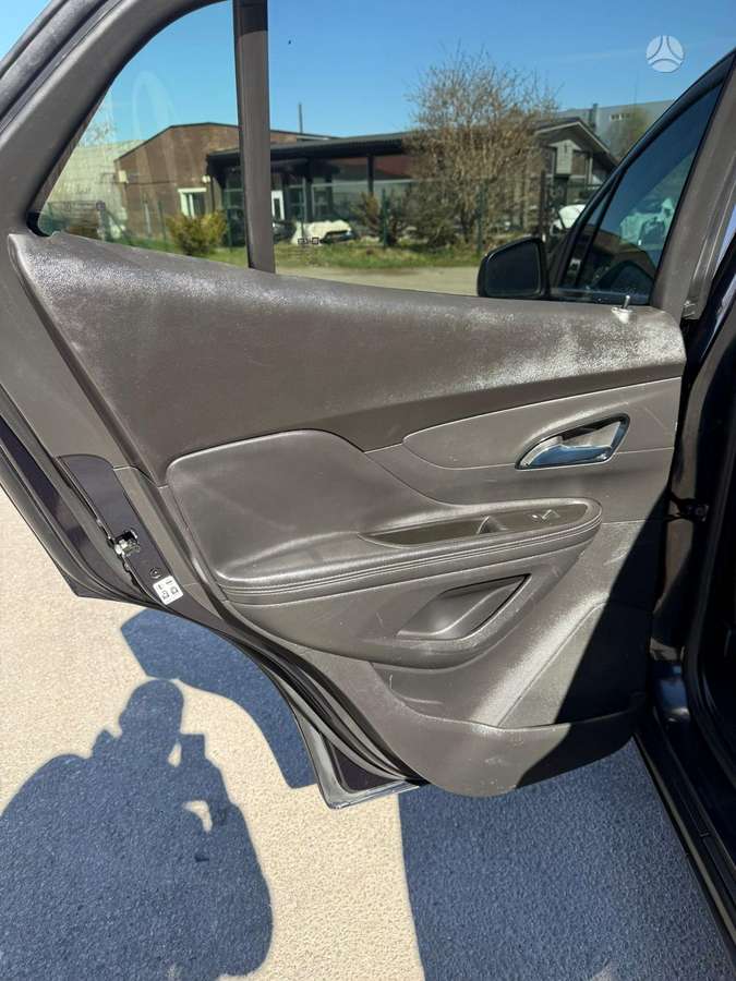 Buick Encore, 1.4 l., off-road / crossover
