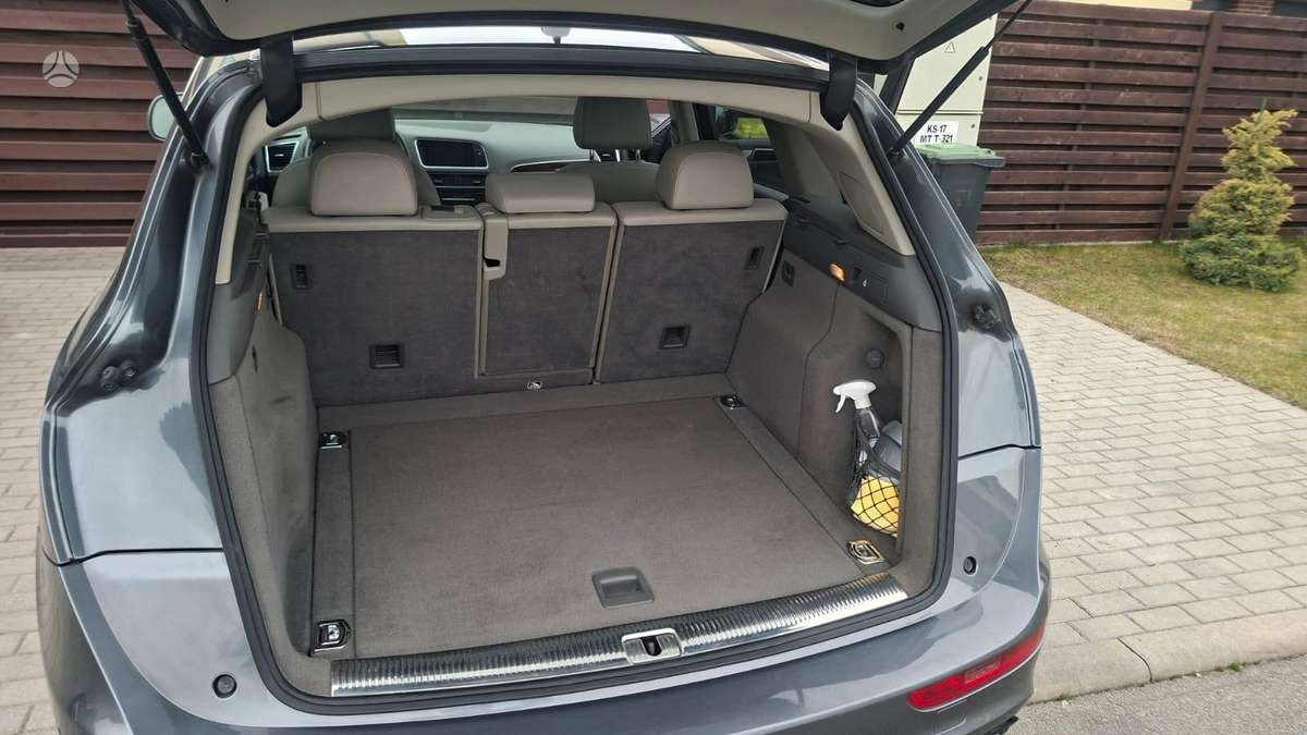 Audi Q5, 3.2 l., Внедорожник / Кроссовер