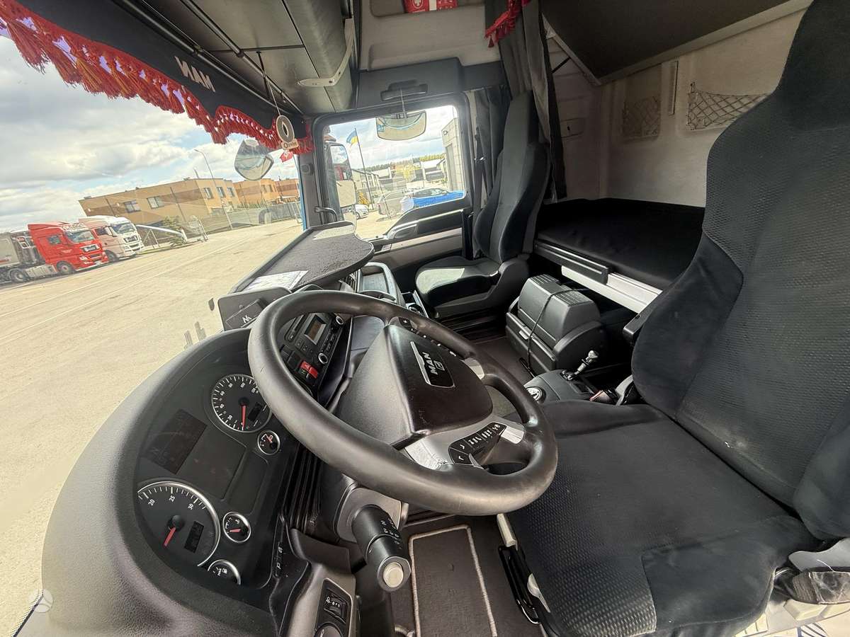 MAN TGX 440 Su hidraulika, double sleeper