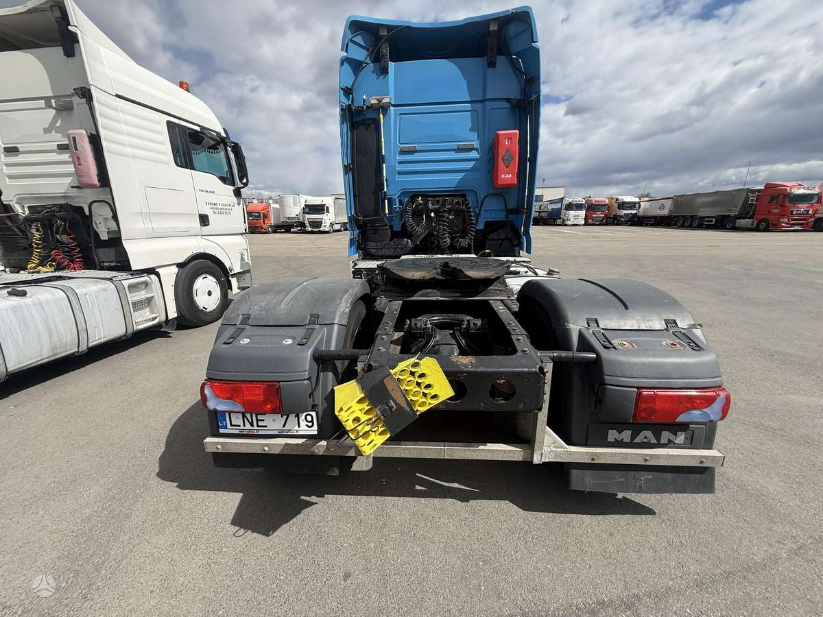 MAN TGX 440 Su hidraulika, double sleeper