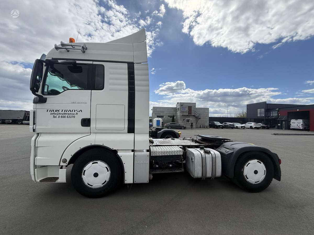 MAN TGX 440 Su hidraulika, double sleeper