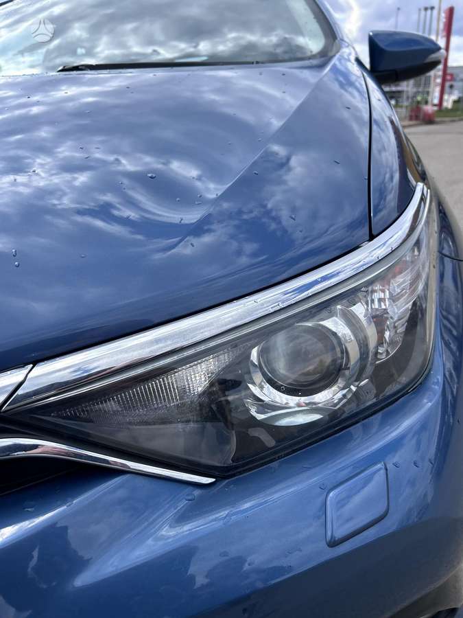Toyota Auris, 1.6 l., hatchback