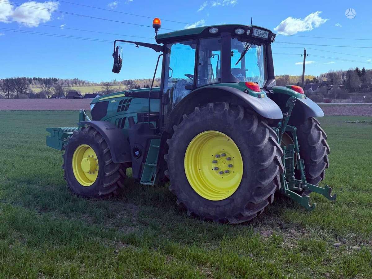 John Deere 6155M, traktoriai