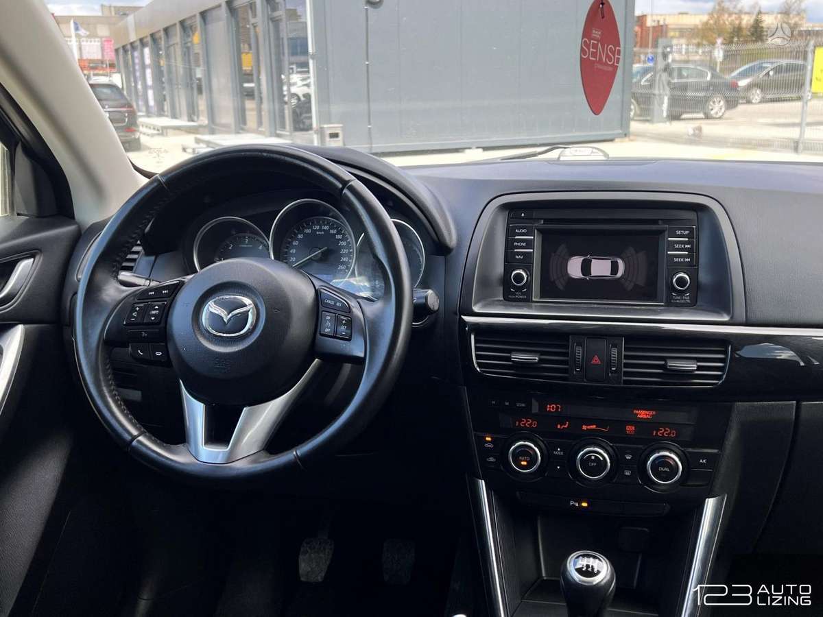 Mazda CX-5, 2.2 l., off-road / crossover