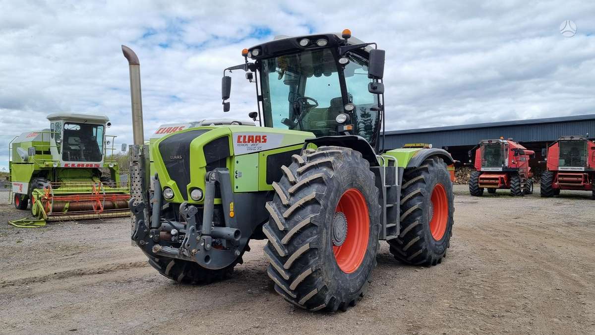 Claas XERION 3800 VC TRAC, traktoriai