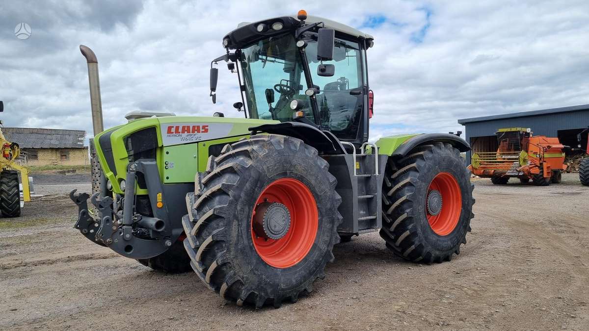 Claas XERION 3800 VC TRAC, traktoriai