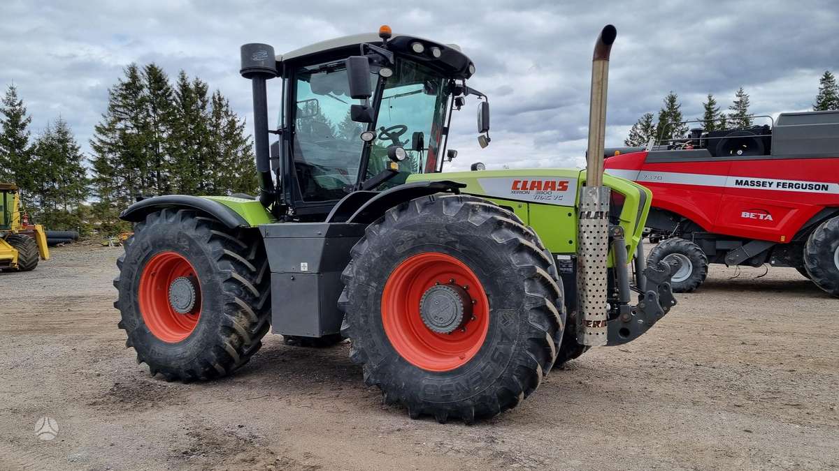 Claas XERION 3800 VC TRAC, traktoriai