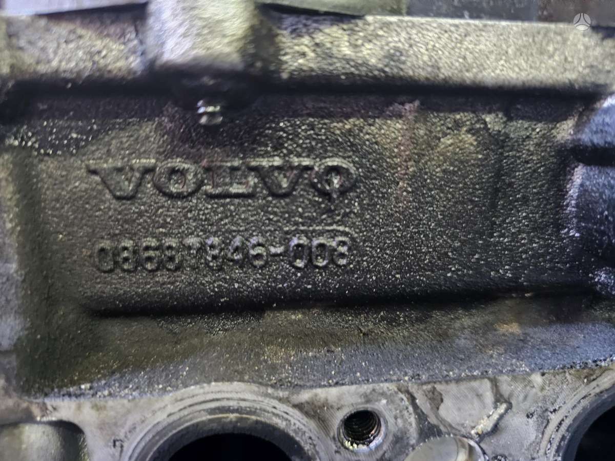 Volvo V70 variklis