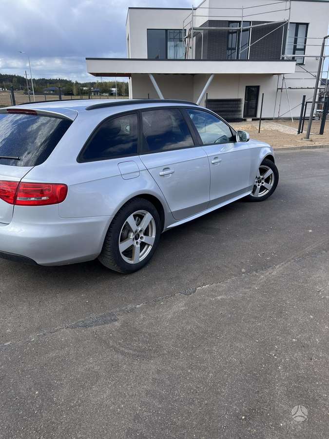 Audi A4, 2.0 l., universalas