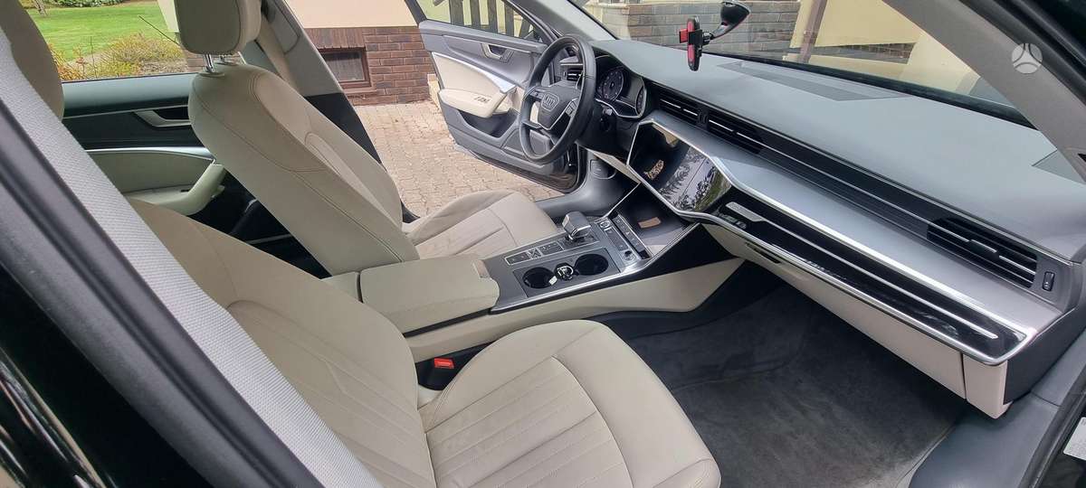 Audi A6, 2.0 l., Лимузин