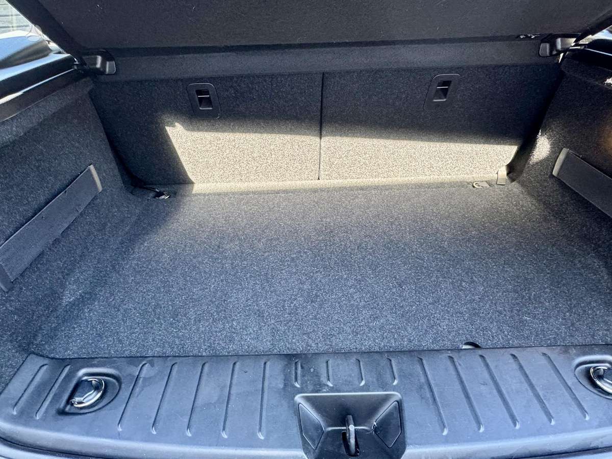 BMW i3, hečbekas