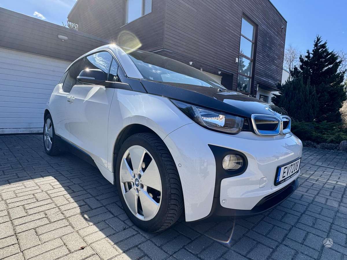 BMW i3, hečbekas