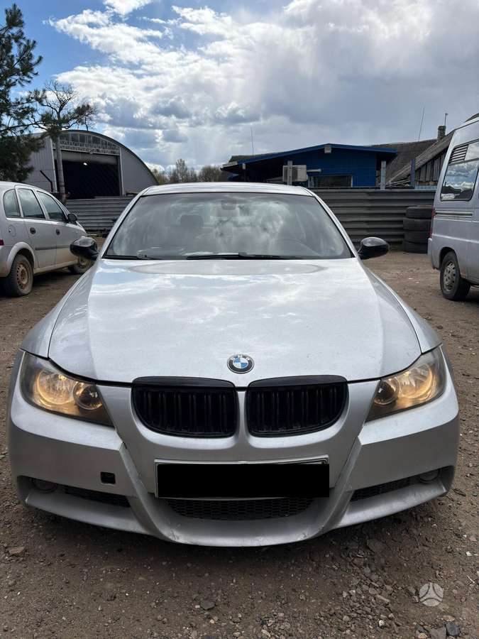 BMW 318 rezerves daļās
