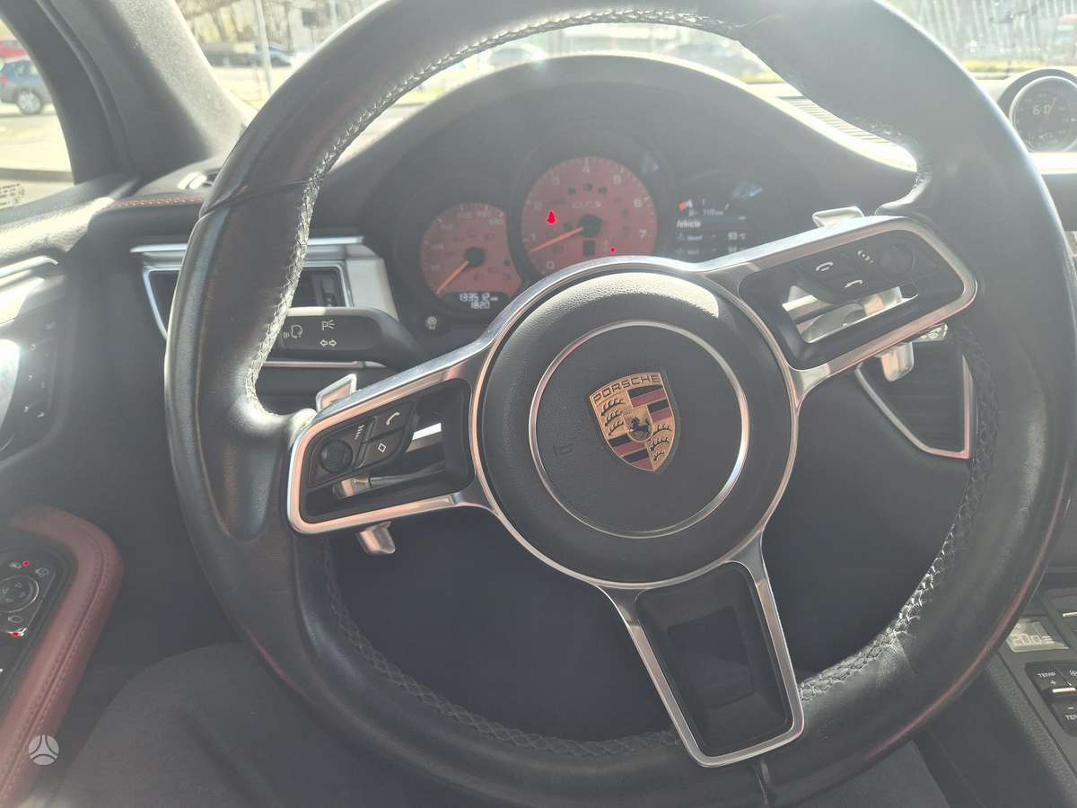 Porsche Macan, 3.0 l., Внедорожник / Кроссовер