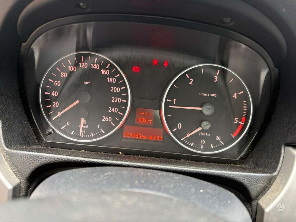 BMW 318 rezerves daļās