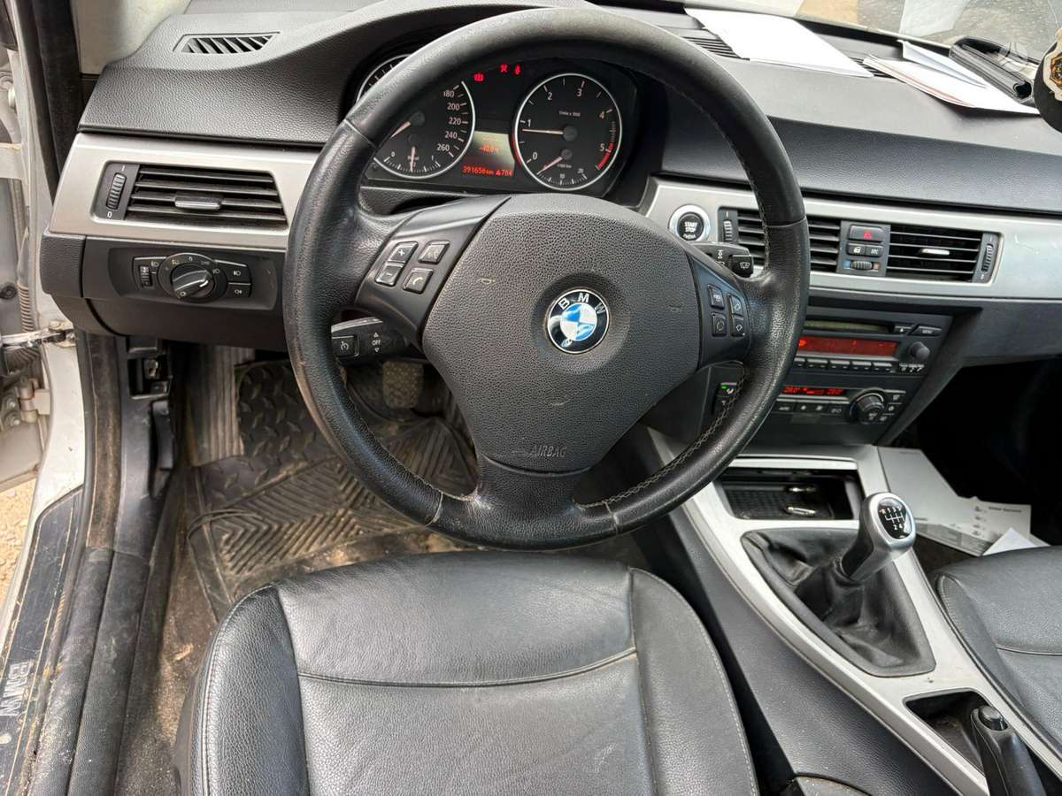 BMW 318 for parts