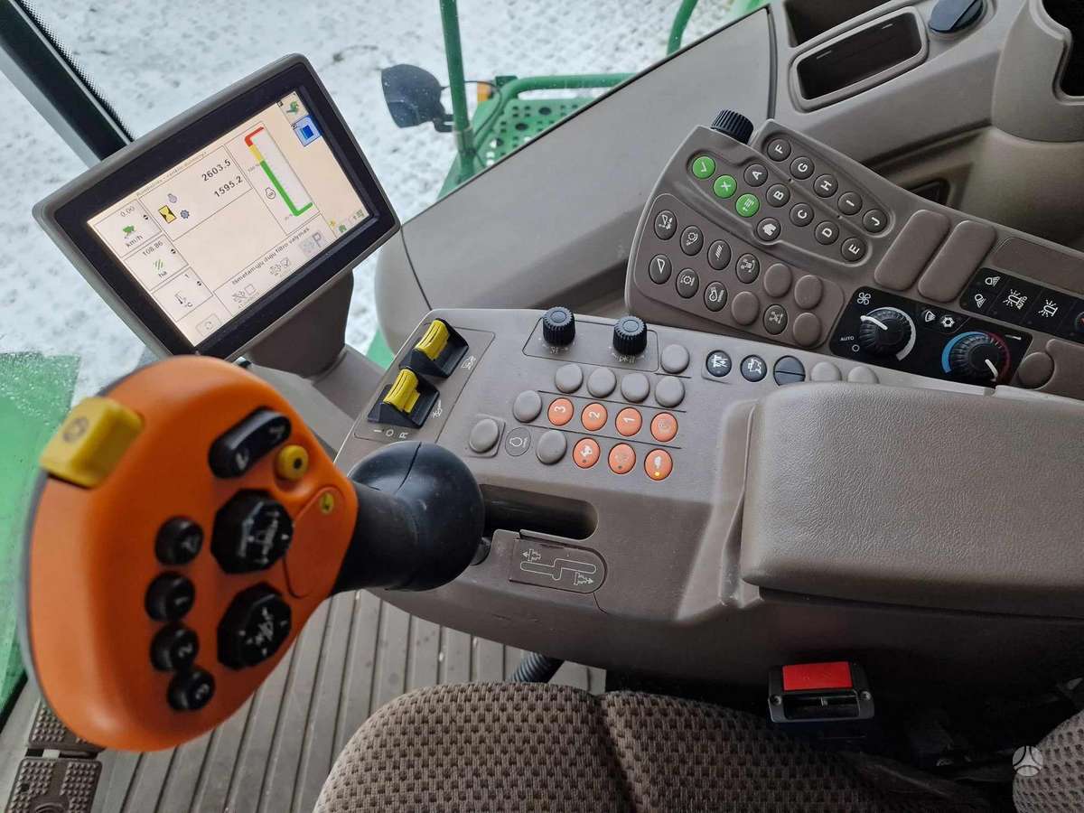 John Deere T660, комбайны