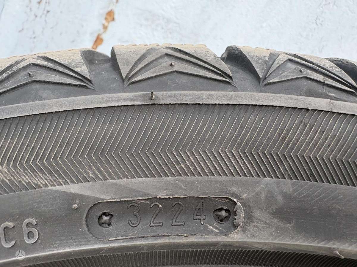 Maxtrek TREK M7, winter 245/40 R19