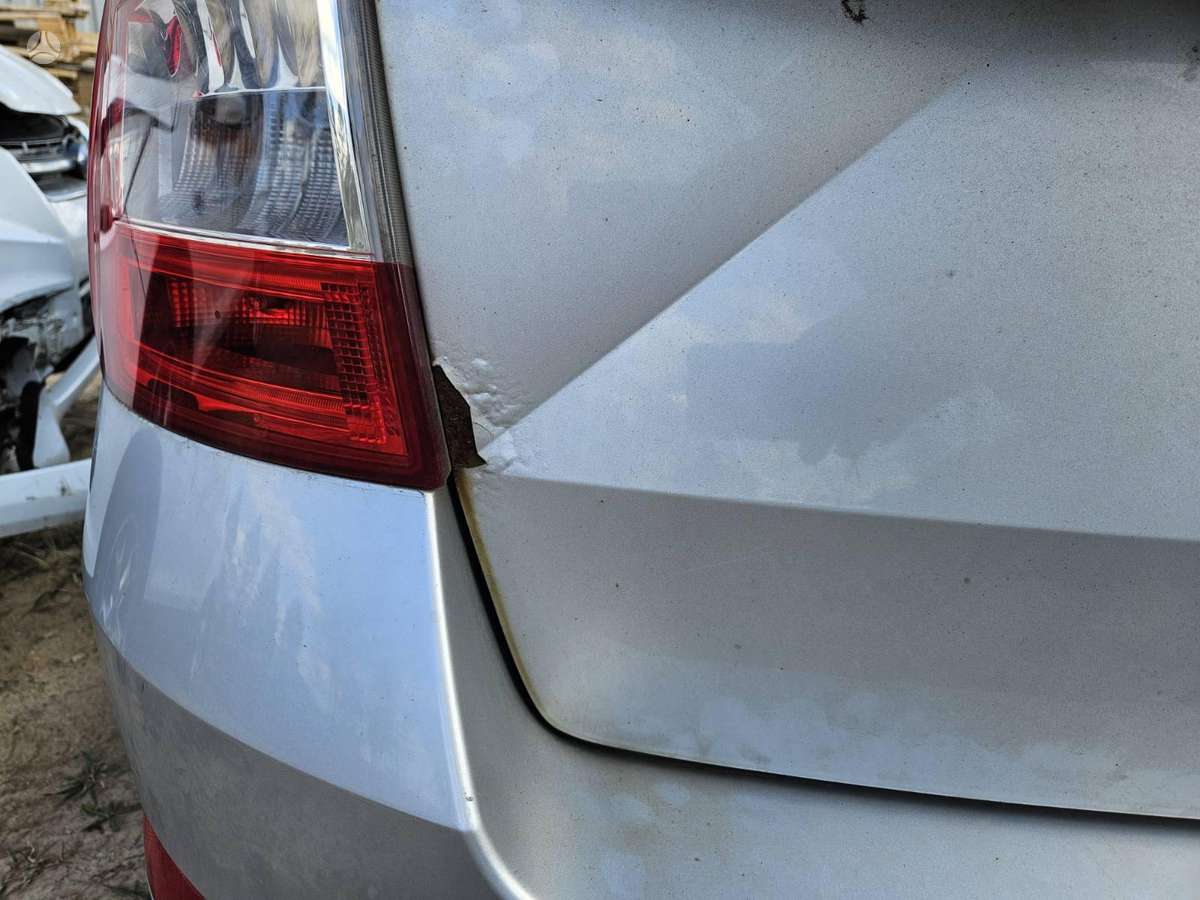 Skoda Octavia по частям