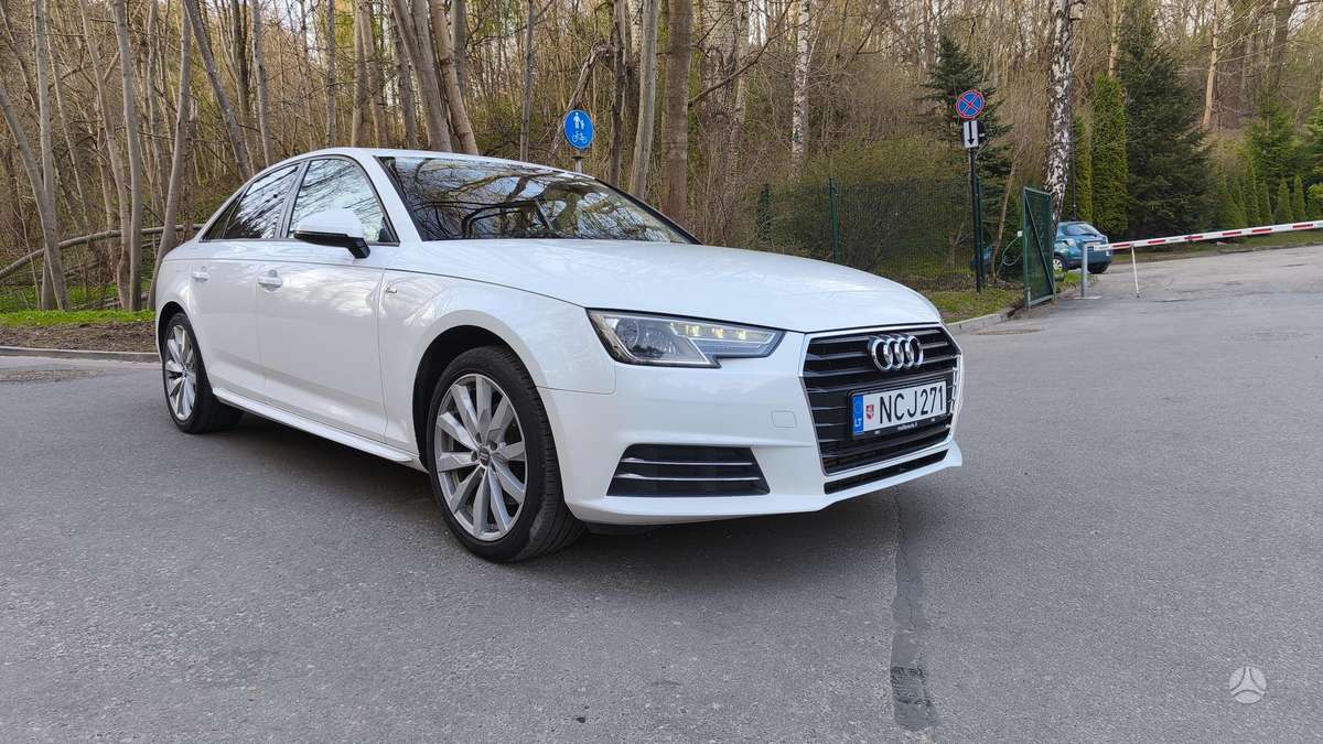 Audi A4, 2.0 l., saloon / sedan