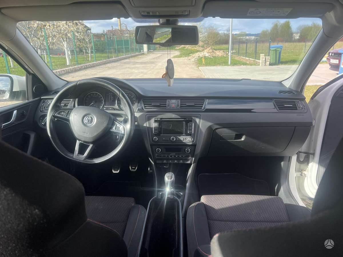 Škoda Rapid - 11