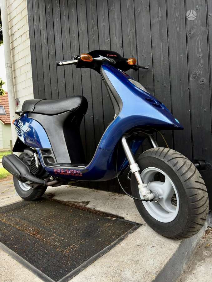 Piaggio Typhoon, motoroleriai / mopedai