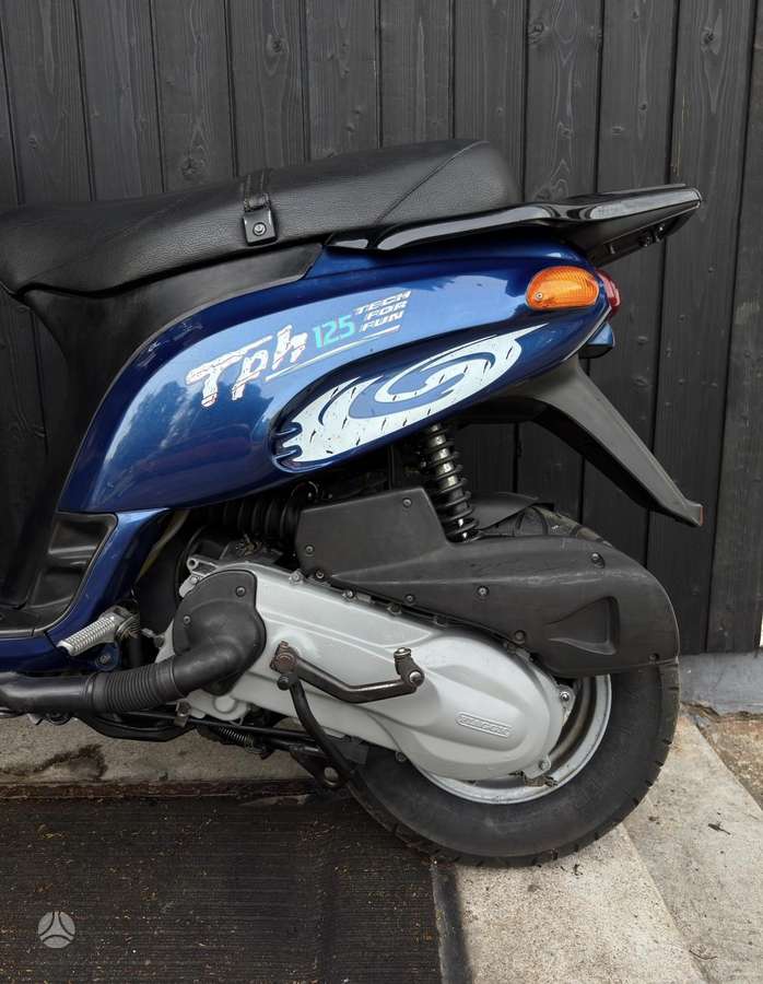 Piaggio Typhoon, motoroleriai / mopedai