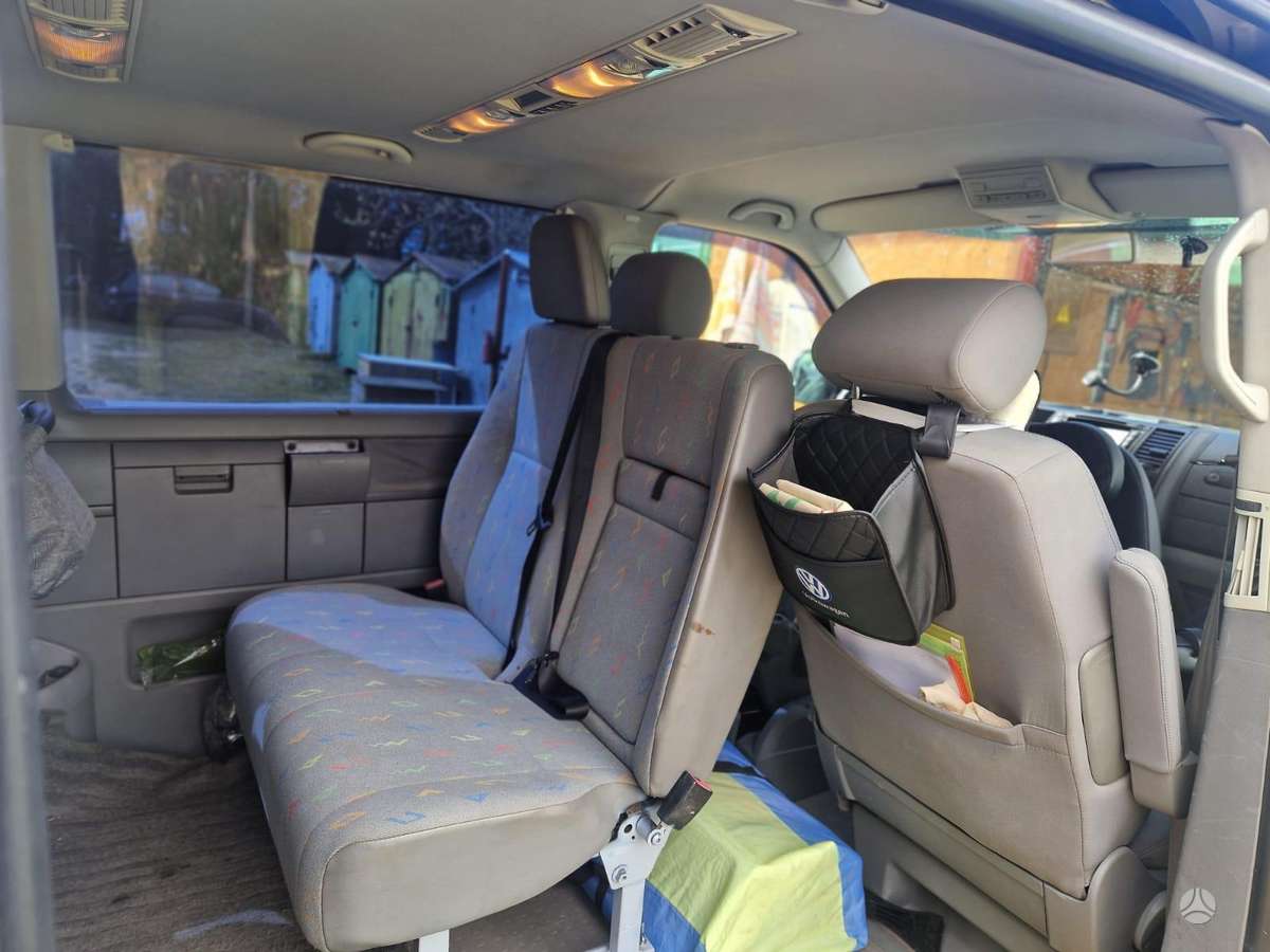 Volkswagen Multivan, 2.5 l., Минивэн