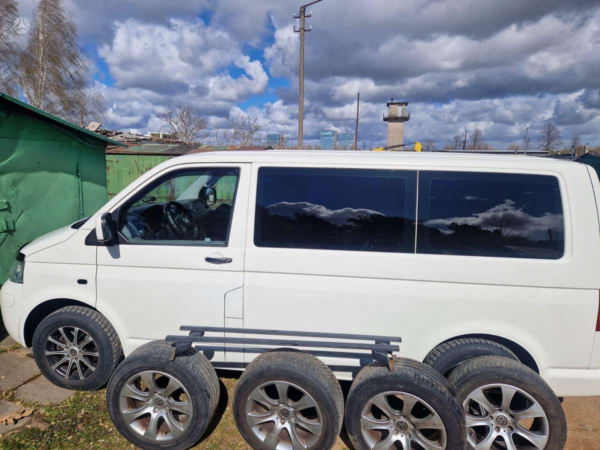 Volkswagen Multivan, 2.5 l., mpv / minivan