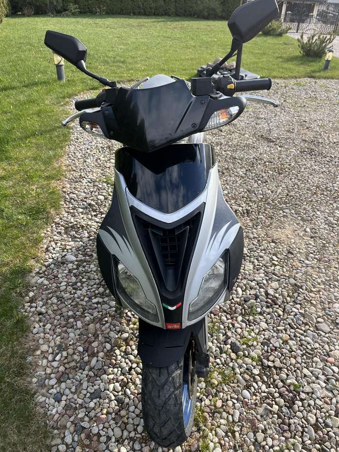 Aprilia SR 49cc, scooters / mopeds