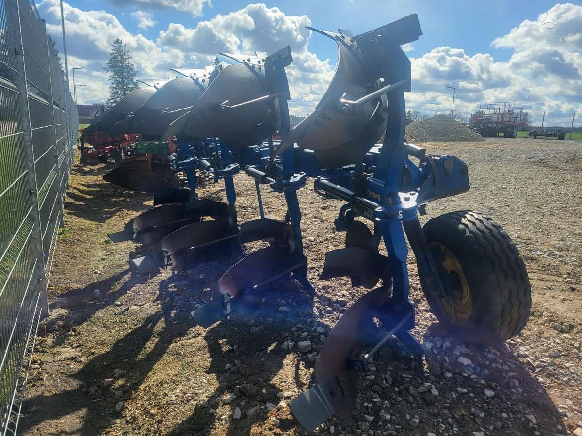 Överum 4x4 . 5x5 VARI FLEX, плуги