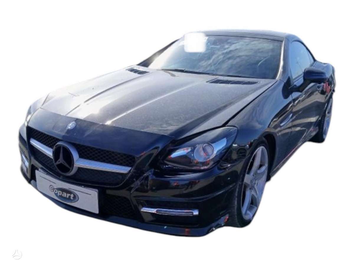 Mercedes-Benz SLK klasė Dalimis