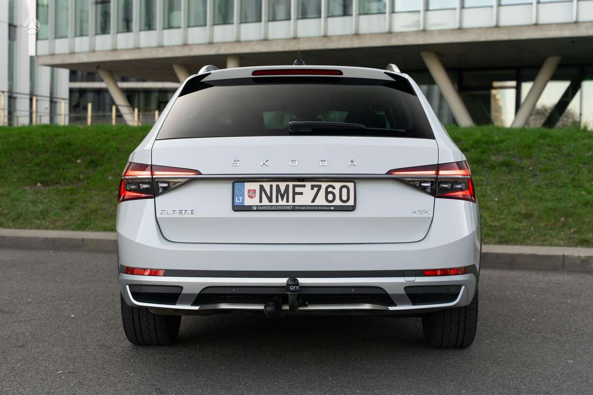 Skoda Superb, 2.0 l., Универсал