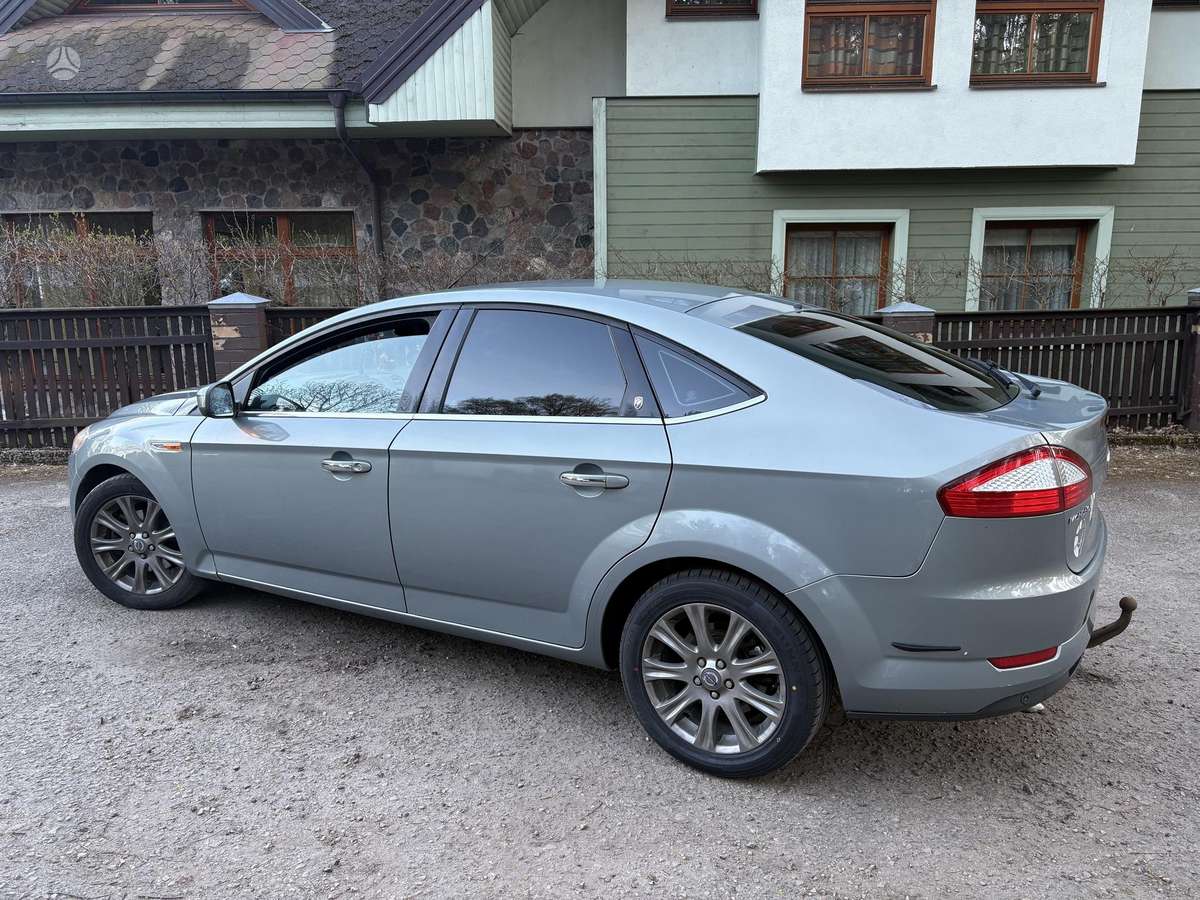 Ford Mondeo, 1.8 l., hečbekas