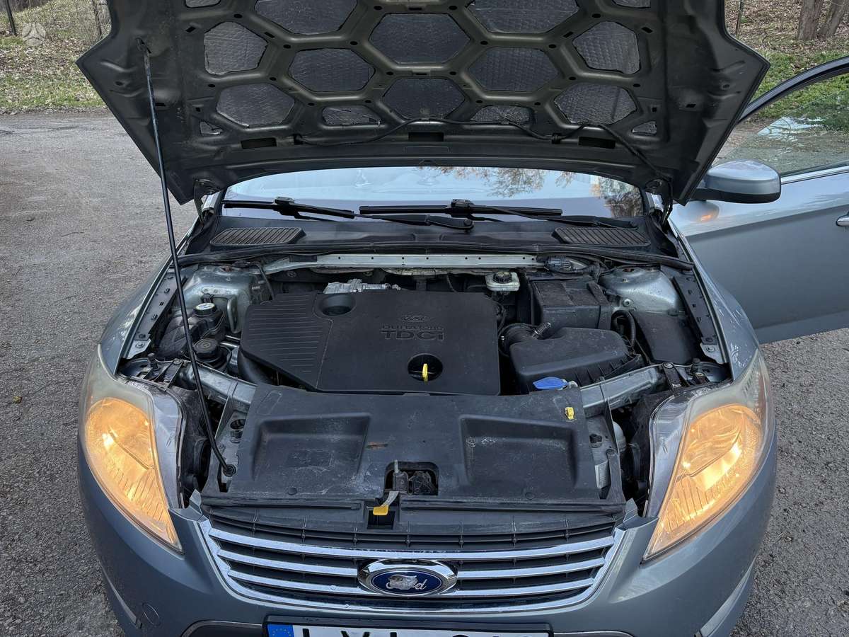 Ford Mondeo, 1.8 l., hečbekas