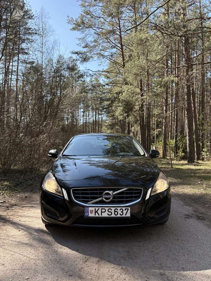 Volvo S60, 2.0 l., Седан