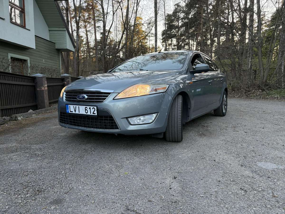 Ford Mondeo, 1.8 l., hečbekas