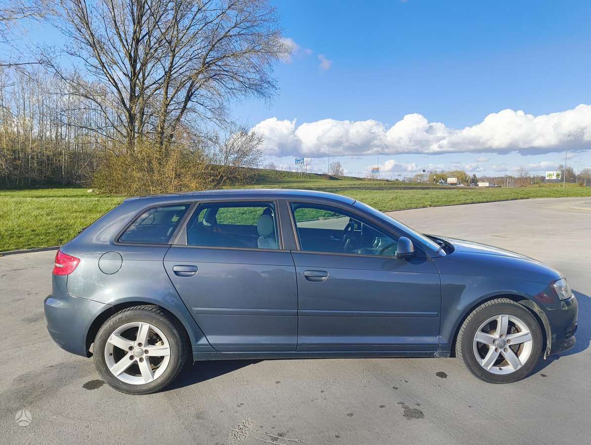 Audi A3, 1.8 l., Хэтчбек