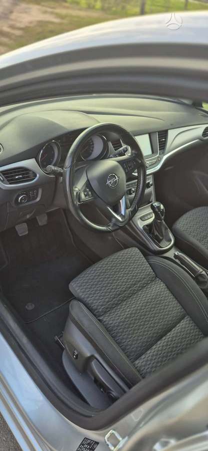 Opel Astra, 1.6 l., hatchback