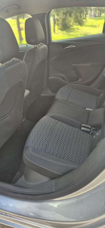 Opel Astra, 1.6 l., hatchback