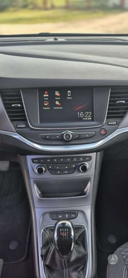 Opel Astra, 1.6 l., hatchback
