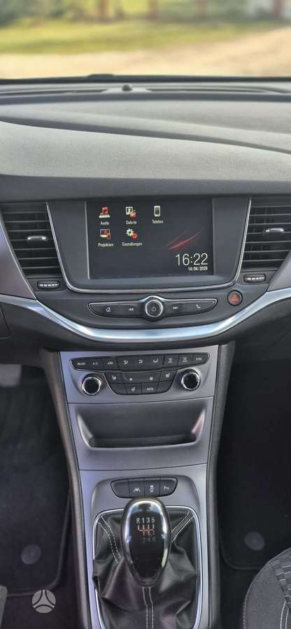 Opel Astra, 1.6 l., Хэтчбек