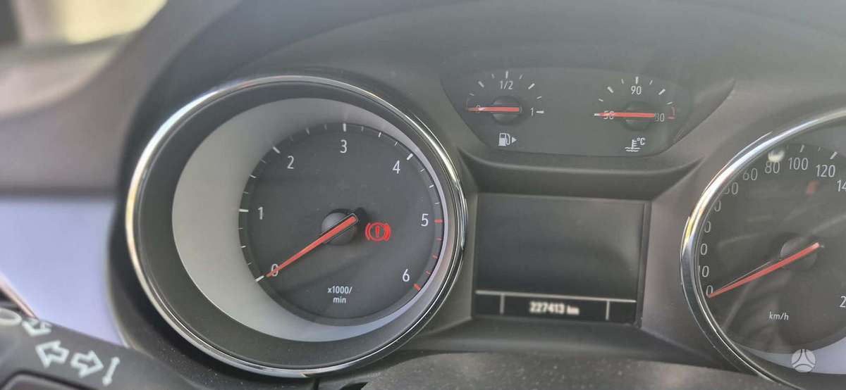 Opel Astra, 1.6 l., hatchback