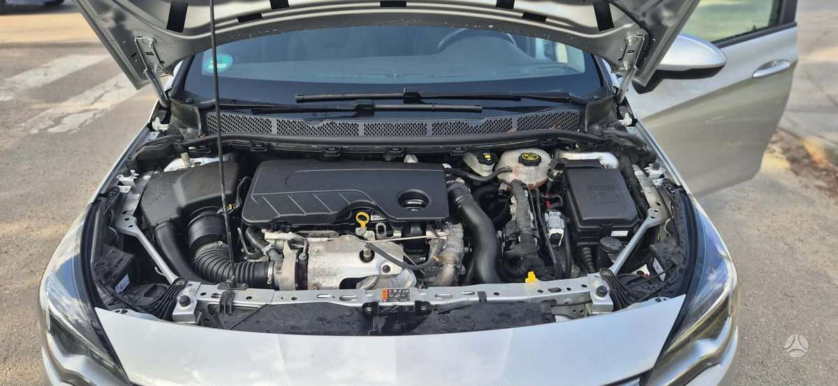 Opel Astra, 1.6 l., hatchback