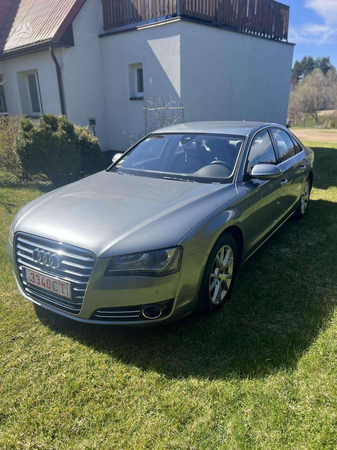Audi A8, 3.0 l., Лимузин