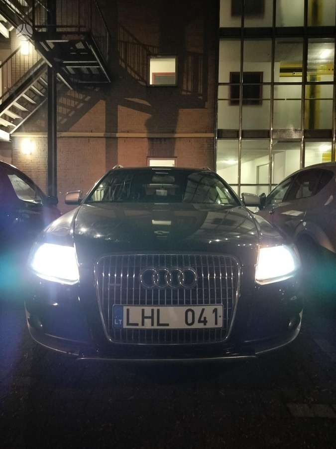 Audi A6 allroad, 3.0 l., Универсал